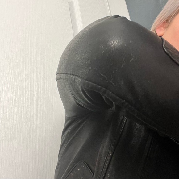 Mackage Kenya jacket made for Aritzia - Picture 6 of 11